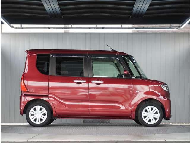 タント ６６０　Ｘ　全方位カメラ　ナビ　ドライブレコーダー　サイドカメラ　アイドリングストップ車　ＡＵＸ接続　ブレーキサポート　フルセグ地デジ　ナビＴＶ　ＰＷ　ＰＳ　スマートキーシステム　ＥＴＣ車載器　禁煙　横滑り防止（8枚目）
