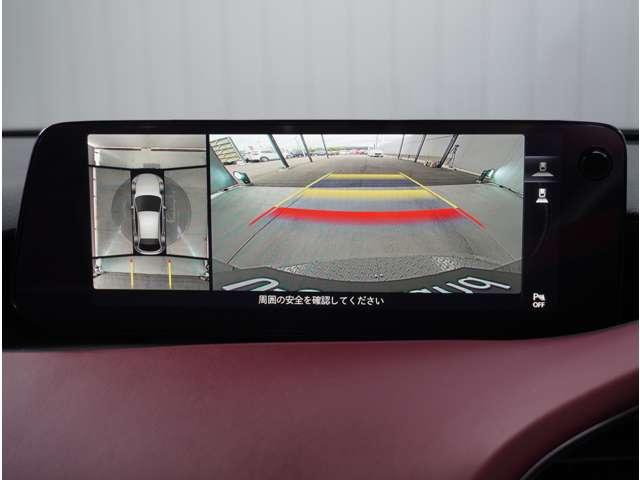 ＭＡＺＤＡ３ファストバック ２．０　２０Ｓ　ツーリング　４ＷＤ　赤革シート　ＢＯＳＥ　３６０°ビュー・モニター　フルセグＴＶ　ＳＢＳ　パワーシート　バックカメラ　フロントカメラ　ＥＴＣ　シートヒーター　スマートキー　オートマチックハイビーム　コーナーセンサー　本革（7枚目）