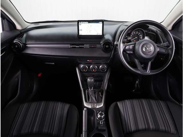 ＭＡＺＤＡ２ １．５　１５Ｓ　スマート　エディション　３６０°ビュー・モニター　純正ナビ　障害物　ＷＡＢ　セキュリティアラーム　地デジ　ミュージックプレイヤー接続可　コーナーソナー　エアバック　ＬＥＤヘッドランプ　メモリーナビゲーション　サイドエアバック（6枚目）