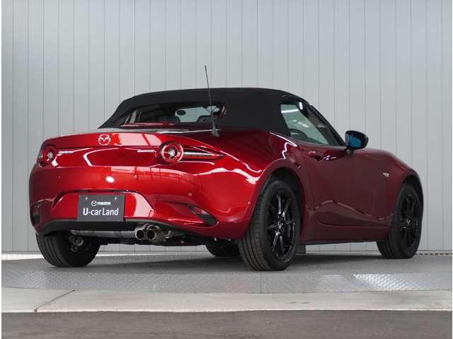 ロードスター １．５　Ｓ　スペシャルパッケージ　６ＭＴ　ドライブレコーダー　ＥＴＣ　障害物セン　地デジ　禁煙車　スマートキー　ＬＥＤヘッドランプ　シートヒーター　ＡＢＳ　ＥＳＣ　エアバッグ　アルミホイール　ＥＴＣ　オートエアコン　キーレスエントリー（4枚目）
