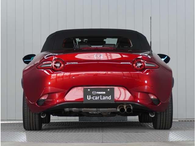 ロードスター １．５　Ｓ　スペシャルパッケージ　６ＭＴ　ドライブレコーダー　ＥＴＣ　障害物セン　地デジ　禁煙車　スマートキー　ＬＥＤヘッドランプ　シートヒーター　ＡＢＳ　ＥＳＣ　エアバッグ　アルミホイール　ＥＴＣ　オートエアコン　キーレスエントリー（14枚目）