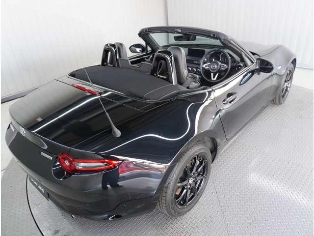 ロードスター １．５　ＲＳ　６速ＭＴ　ＢＯＳＥ　純正ＲＥＣＡＲＯシート　クリアランスソナー　衝突被害軽減ブレーキ　ＭＲＣＣ　Ｂカメラ　ＬＥＤヘッド　ＴＶ　オートマチックハイビーム　シートヒーター　ＥＴＣ　フルセグＴＶ　禁煙車（13枚目）