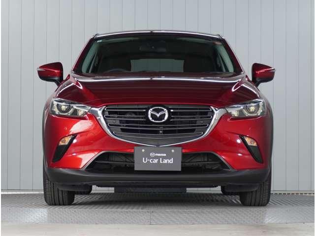 【フロントフェイス】研ぎ澄まされたシャープなデザイン。日本人が古来から持っている「引き算の美学」を具現化しております。