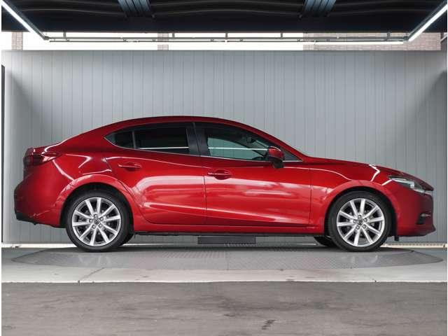 アクセラ １．５　１５Ｓ　プロアクティブ　純正ナビ　バックカメラ　ＥＴＣ　サイドエアバッグ　キーフリー　オートエアコン　レーダークルーズ　メモリーナビ　ＤＶＤ　アドバンストキー　ＬＥＤヘッドランプ　ミュージックプレイヤー接続可　フルセグテレビ（8枚目）