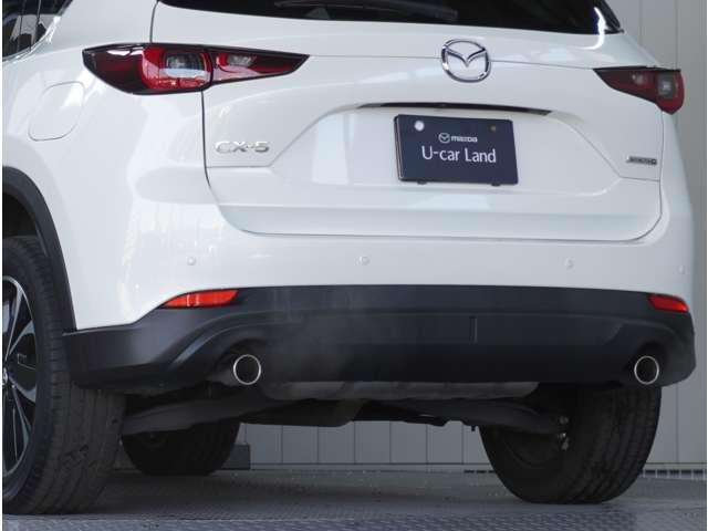 ＣＸ－５ ２．５　２５Ｓ　Ｌパッケージ　白革シート　３６０°ビュー・モニター　ナビ　ＡＡＣ　ＥＴＣ付き　Ｐセンサー　盗難防止装置　地デジ　アドバンストキー　ＤＶＤ再生　禁煙　Ｂカメラ　ＬＥＤヘッドライト　黒革シート　レーダークルコン　ＡＢＳ（14枚目）
