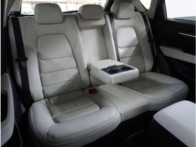 ＣＸ－５ ２．５　２５Ｓ　Ｌパッケージ　白革シート　３６０°ビュー・モニター　ナビ　ＡＡＣ　ＥＴＣ付き　Ｐセンサー　盗難防止装置　地デジ　アドバンストキー　ＤＶＤ再生　禁煙　Ｂカメラ　ＬＥＤヘッドライト　黒革シート　レーダークルコン　ＡＢＳ（29枚目）