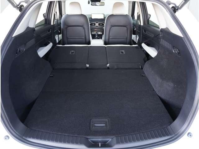 ＣＸ－５ ２．５　２５Ｓ　Ｌパッケージ　白革シート　３６０°ビュー・モニター　ナビ　ＡＡＣ　ＥＴＣ付き　Ｐセンサー　盗難防止装置　地デジ　アドバンストキー　ＤＶＤ再生　禁煙　Ｂカメラ　ＬＥＤヘッドライト　黒革シート　レーダークルコン　ＡＢＳ（35枚目）