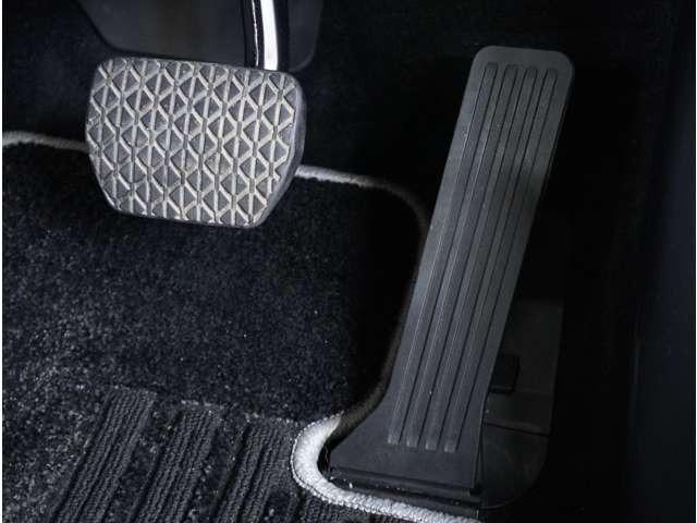 ＣＸ－５ ２．５　２５Ｓ　Ｌパッケージ　白革シート　３６０°ビュー・モニター　ナビ　ＡＡＣ　ＥＴＣ付き　Ｐセンサー　盗難防止装置　地デジ　アドバンストキー　ＤＶＤ再生　禁煙　Ｂカメラ　ＬＥＤヘッドライト　黒革シート　レーダークルコン　ＡＢＳ（42枚目）