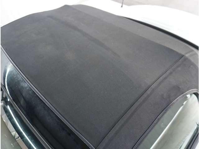 ロードスター １．５　Ｓ　スペシャルパッケージ　６速ＭＴ　純正ナビ　ドライブレコーダー　ＥＴＣ　Ｗエアバック　アドバンスドキー　地デジ　盗難防止装置　パワステ　ナビＴＶ　禁煙　横滑防止装置　メモリーナビ　運転席エアバッグ　ＬＥＤランプ　ＤＶＤ再生（23枚目）