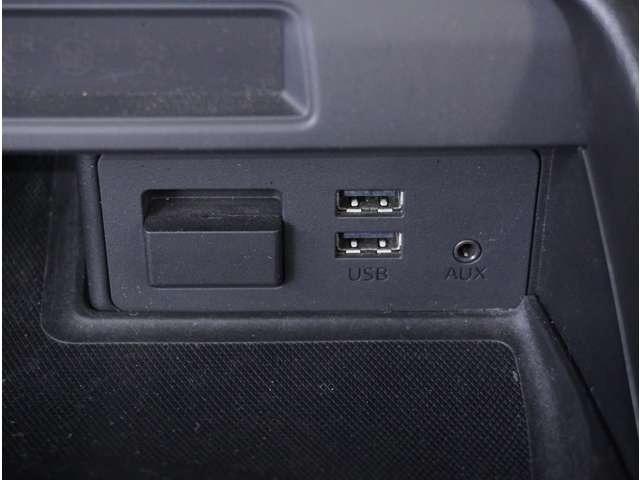 ロードスター １．５　Ｓ　スペシャルパッケージ　６速ＭＴ　純正ナビ　ドライブレコーダー　ＥＴＣ　Ｗエアバック　アドバンスドキー　地デジ　盗難防止装置　パワステ　ナビＴＶ　禁煙　横滑防止装置　メモリーナビ　運転席エアバッグ　ＬＥＤランプ　ＤＶＤ再生（54枚目）