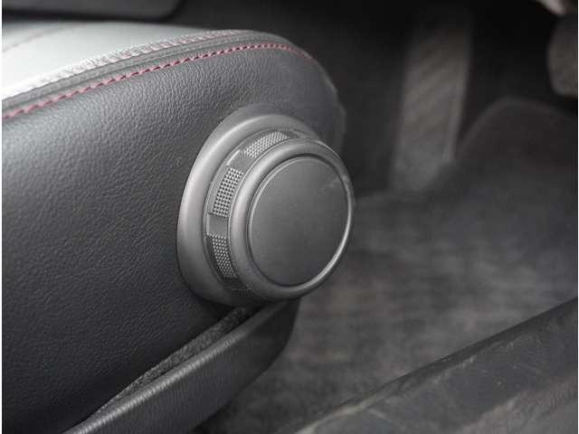 ロードスター １．５　Ｓ　レザーパッケージ　黒革シート　ＢＯＳＥ　オートマ　純正ナビ　前席シートヒーター　パワーステアリング　禁煙車　黒革シート　ＬＥＤヘッドライト　盗難防止システム　ミュージックプレイヤー接続可　ナビＴＶ　ＤＶＤ再生　ＡＢＳ（37枚目）