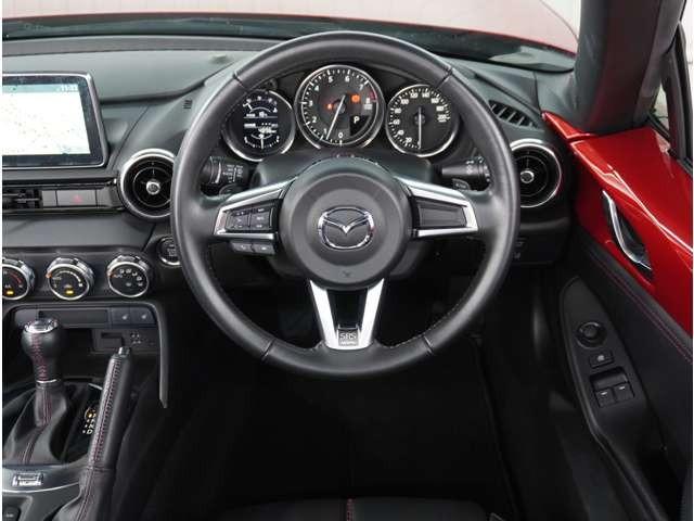 ロードスター １．５　Ｓ　レザーパッケージ　黒革シート　ＢＯＳＥ　オートマ　純正ナビ　前席シートヒーター　パワーステアリング　禁煙車　黒革シート　ＬＥＤヘッドライト　盗難防止システム　ミュージックプレイヤー接続可　ナビＴＶ　ＤＶＤ再生　ＡＢＳ（40枚目）