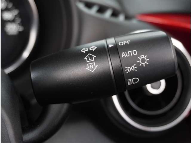 ロードスター １．５　Ｓ　レザーパッケージ　黒革シート　ＢＯＳＥ　オートマ　純正ナビ　前席シートヒーター　パワーステアリング　禁煙車　黒革シート　ＬＥＤヘッドライト　盗難防止システム　ミュージックプレイヤー接続可　ナビＴＶ　ＤＶＤ再生　ＡＢＳ（47枚目）