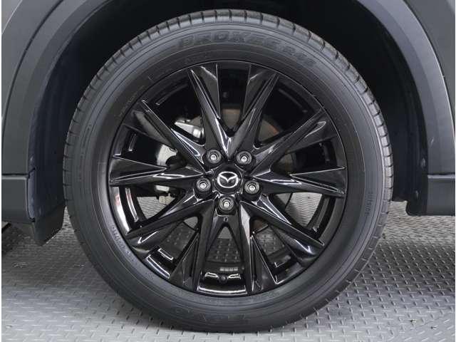 ＣＸ－５ ２．２　ＸＤ　ブラックトーンエディション　ディーゼルターボ　３６０°ビュー・モニター　純正ナビ　ＬＥＤライト　アドバンスドキー　クリアランスソナー　ＥＴＣ　運転席パワーシート　前席シートヒーター　ターボ　ＤＳＣ　ナビＴＶ　バックカメラ　盗難防止装置　キーフリー（10枚目）