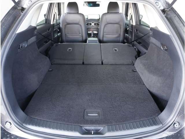 ＣＸ－５ ２．２　ＸＤ　ブラックトーンエディション　ディーゼルターボ　３６０°ビュー・モニター　純正ナビ　ＬＥＤライト　アドバンスドキー　クリアランスソナー　ＥＴＣ　運転席パワーシート　前席シートヒーター　ターボ　ＤＳＣ　ナビＴＶ　バックカメラ　盗難防止装置　キーフリー（32枚目）