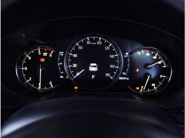 ＣＸ－５ ２．２　ＸＤ　ブラックトーンエディション　ディーゼルターボ　３６０°ビュー・モニター　純正ナビ　ＬＥＤライト　アドバンスドキー　クリアランスソナー　ＥＴＣ　運転席パワーシート　前席シートヒーター　ターボ　ＤＳＣ　ナビＴＶ　バックカメラ　盗難防止装置　キーフリー（42枚目）