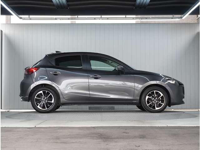 ＭＡＺＤＡ２ １．５　１５スポルト　３６０°ビュー・モニター　ＡＵＸ　ＥＴＣ車載器　フルセグ　レーダークルーズコントロール　禁煙車　アイドリングストップ　オートハイビーム　フルオートエアコン　スマートキー　キーフリー　横滑り防止装置（10枚目）