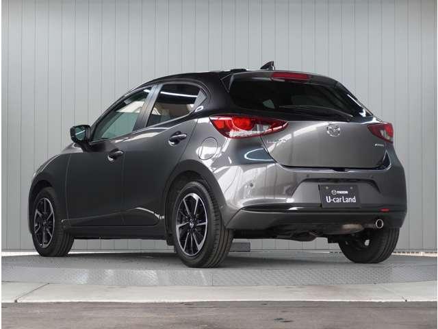 ＭＡＺＤＡ２ １．５　１５スポルト　３６０°ビュー・モニター　ＡＵＸ　ＥＴＣ車載器　フルセグ　レーダークルーズコントロール　禁煙車　アイドリングストップ　オートハイビーム　フルオートエアコン　スマートキー　キーフリー　横滑り防止装置（13枚目）