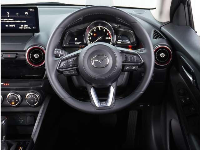 ＭＡＺＤＡ２ １．５　１５スポルト　３６０°ビュー・モニター　ＡＵＸ　ＥＴＣ車載器　フルセグ　レーダークルーズコントロール　禁煙車　アイドリングストップ　オートハイビーム　フルオートエアコン　スマートキー　キーフリー　横滑り防止装置（35枚目）