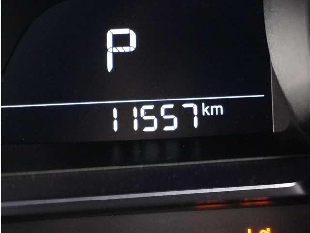 ＭＡＺＤＡ２ １．５　１５スポルト　３６０°ビュー・モニター　ＡＵＸ　ＥＴＣ車載器　フルセグ　レーダークルーズコントロール　禁煙車　アイドリングストップ　オートハイビーム　フルオートエアコン　スマートキー　キーフリー　横滑り防止装置（42枚目）