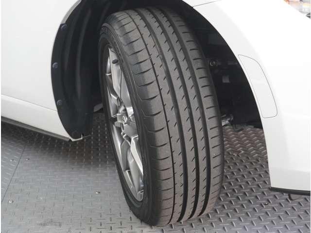 ロードスター １．５　ブラウン　トップ　６速ＭＴ　茶革シート　純正ナビ　衝突軽減ブレーキ　アルミホイール　本革シート　Ｂモニター　禁煙車　クルコン　ＬＥＤ　フルセグ　キ－レス　パワステ　シートヒーター　ＥＴＣ　スマートキー　メモリーナビ（22枚目）