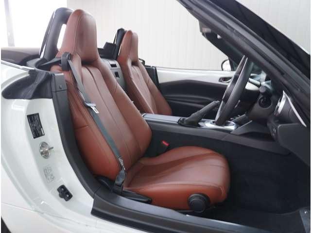 ロードスター １．５　ブラウン　トップ　６速ＭＴ　茶革シート　純正ナビ　衝突軽減ブレーキ　アルミホイール　本革シート　Ｂモニター　禁煙車　クルコン　ＬＥＤ　フルセグ　キ－レス　パワステ　シートヒーター　ＥＴＣ　スマートキー　メモリーナビ（32枚目）