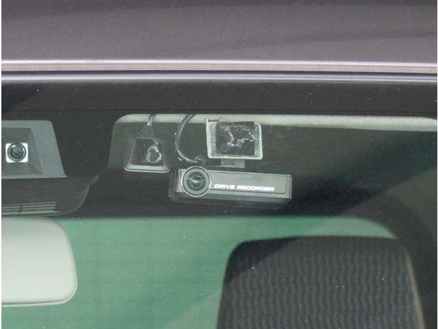 ハスラー ６６０　Ｊスタイル　特別仕様車　バックカメラ　衝突軽減Ｂ　シートＨ　Ａストップ　セキュリティ　横滑り防止システム　バックアイカメラ　スマキー　フルオートエアコン　禁煙　キーレススタートシステム　パワーウインド　パワステ（14枚目）