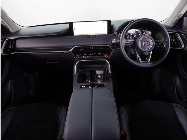 CX-80 3.3 XD Lパッケージ ディーゼルターボ 当社デモカー 黒革シート BOSE アルミホイール パノラマサンルーフ フルセグTV 電動リアゲート レザーシート 禁煙車 全周囲カメラ パワーシート スマートキー アイドリングストップ バックカメラ(6枚目)