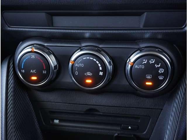 ＭＡＺＤＡ２ １．５　ＸＤ　ブラック　トーン　エディション　ディーゼルター　３６０°ビュー・モニター　純正ナビ　３６０度カメラ　禁煙車　衝突被害軽減ブレーキ（56枚目）