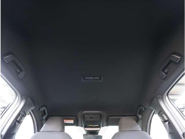 ＭＡＺＤＡ３ファストバック ２．０　２０Ｓ　プロアクティブ　ツーリング　セレクション　３６０°ビュー・モニター　純正ナビ　全周囲モニタ　レーダークルコン　ＬＥＤライト　禁煙　メモリーナビ　オートハイビーム　エアバッグ　ミュージックプレイヤー接続可　ＡＢＳ　キーフリー　ナビＴＶ　シートＨ（31枚目）