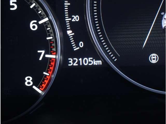 ＭＡＺＤＡ３ファストバック ２．０　２０Ｓ　プロアクティブ　ツーリング　セレクション　３６０°ビュー・モニター　純正ナビ　全周囲モニタ　レーダークルコン　ＬＥＤライト　禁煙　メモリーナビ　オートハイビーム　エアバッグ　ミュージックプレイヤー接続可　ＡＢＳ　キーフリー　ナビＴＶ　シートＨ（39枚目）