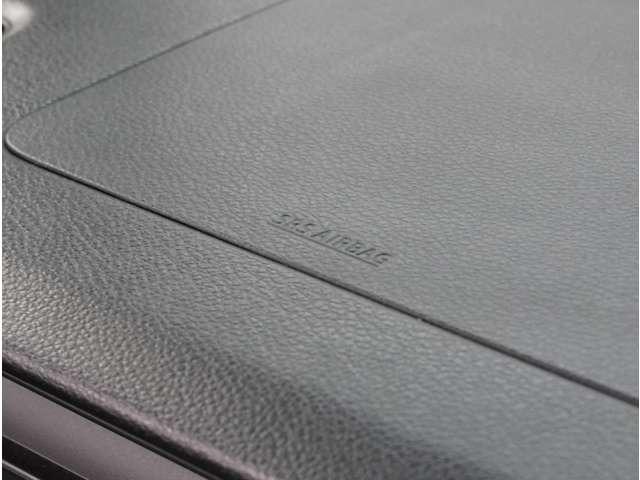 �y����ȃG�A�o�b�O�z����ȃG�A�o�b�O�̓C���X�g�������g�p�l���Ɋi�[����Ă��܂��B����Ȃɓ���҂����Ȃ��Ă��^�]�ȃG�A�o�b�O�Ɠ����ɖc��݂܂��B