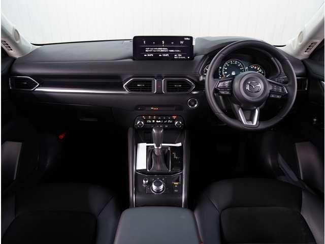 ＣＸ－５ ２．２　ＸＤ　ブラックトーンエディション　ディーゼルターボ　３６０°ビュー・モニター　障害物センサー　禁煙　ＬＥＤライト　アドバンスドキー　クリアランスソナー　運転席パワーシート　前席シートヒーター　ターボ　ＤＳＣ　ＴＶ　バックカメラ　盗難防止装置　キーフリー（6枚目）