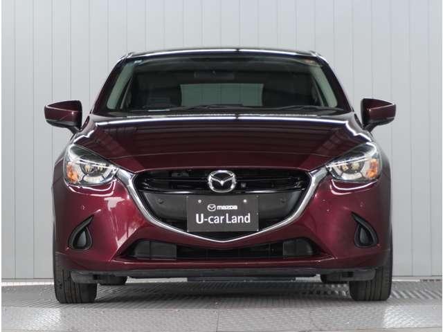 デミオ １．３　１３Ｓ　ツーリング　Ｌパッケージ　３６０°ビュー・モニター　純正ナビ　ナビ＆ＴＶ　キーレス　ＬＥＤヘット　アルミホイール　ＡＵＸ　禁煙　バックカメラ　ＤＶＤ再生　Ａストップ　スマートキー　フルオートエアコン　シートヒーター　地デジＴＶ（9枚目）