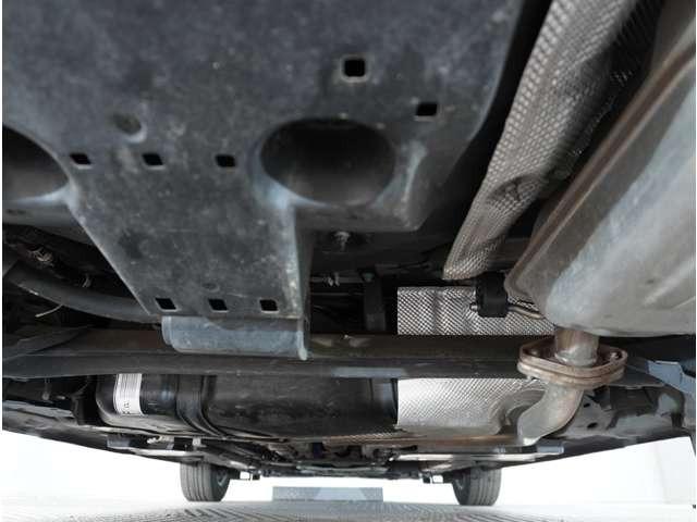 デミオ １．３　１３Ｓ　ツーリング　Ｌパッケージ　３６０°ビュー・モニター　純正ナビ　ナビ＆ＴＶ　キーレス　ＬＥＤヘット　アルミホイール　ＡＵＸ　禁煙　バックカメラ　ＤＶＤ再生　Ａストップ　スマートキー　フルオートエアコン　シートヒーター　地デジＴＶ（22枚目）