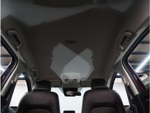 デミオ １．３　１３Ｓ　ツーリング　Ｌパッケージ　３６０°ビュー・モニター　純正ナビ　ナビ＆ＴＶ　キーレス　ＬＥＤヘット　アルミホイール　ＡＵＸ　禁煙　バックカメラ　ＤＶＤ再生　Ａストップ　スマートキー　フルオートエアコン　シートヒーター　地デジＴＶ（31枚目）