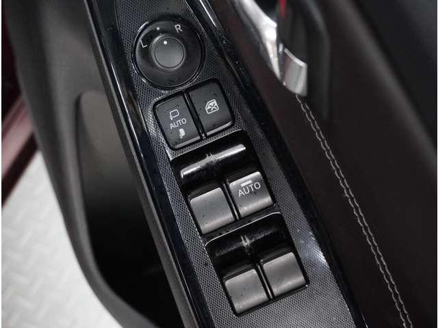 デミオ １．３　１３Ｓ　ツーリング　Ｌパッケージ　３６０°ビュー・モニター　純正ナビ　ナビ＆ＴＶ　キーレス　ＬＥＤヘット　アルミホイール　ＡＵＸ　禁煙　バックカメラ　ＤＶＤ再生　Ａストップ　スマートキー　フルオートエアコン　シートヒーター　地デジＴＶ（33枚目）