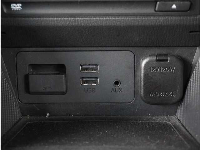 デミオ １．３　１３Ｓ　ツーリング　Ｌパッケージ　３６０°ビュー・モニター　純正ナビ　ナビ＆ＴＶ　キーレス　ＬＥＤヘット　アルミホイール　ＡＵＸ　禁煙　バックカメラ　ＤＶＤ再生　Ａストップ　スマートキー　フルオートエアコン　シートヒーター　地デジＴＶ（52枚目）