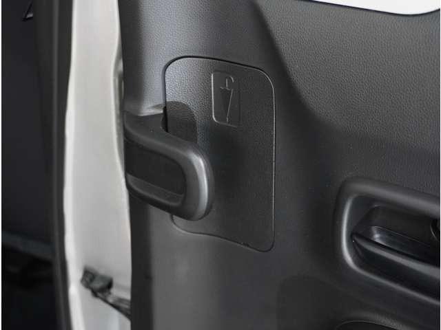 フレア ６６０　ハイブリッド　ＸＧ　全方位カメラ　ナビ　障害物センサー　デュアルブレーキサポート　バックアイカメラ　パーキングセンサー　フルセグテレビ　シートヒーター　スマートキー　ベンチシート　オートエアコン　全方位　横滑り防止（27枚目）