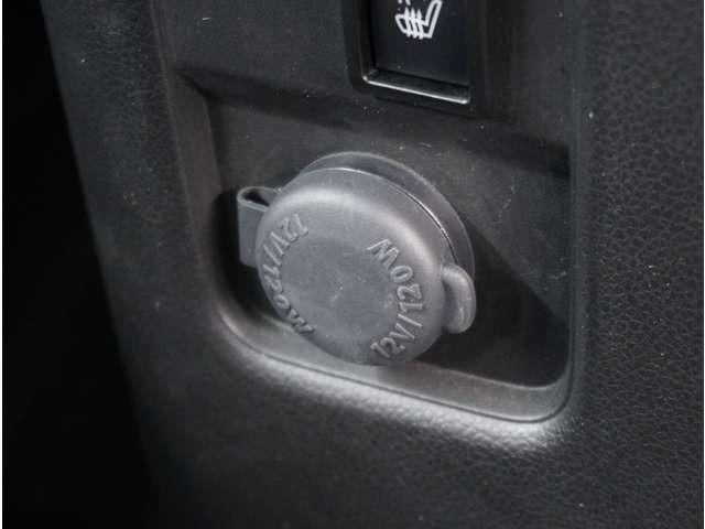 フレア ６６０　ハイブリッド　ＸＧ　全方位カメラ　ナビ　障害物センサー　デュアルブレーキサポート　バックアイカメラ　パーキングセンサー　フルセグテレビ　シートヒーター　スマートキー　ベンチシート　オートエアコン　全方位　横滑り防止（50枚目）