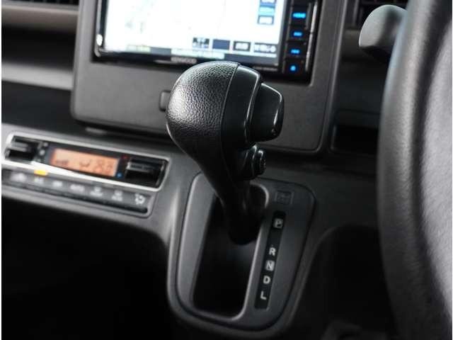 フレア ６６０　ハイブリッド　ＸＧ　ナビ　障害物センサー　デュアルブレーキサポート　パーキングセンサー　フルセグテレビ　シートヒーター　スマートキー　ベンチシート　オートエアコン　横滑り防止　アイドリングストップ　メモリーナビゲーション（44枚目）