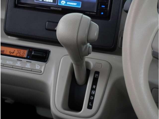 フレア ６６０　ハイブリッド　ＸＧ　ナビ　障害物センサー　デュアルブレーキサポート　パーキングセンサー　フルセグテレビ　シートヒーター　スマートキー　ベンチシート　オートエアコン　横滑り防止　アイドリングストップ　メモリーナビゲーション（44枚目）