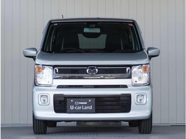 �y�t�����g�t�F�C�X�z�������܂��ꂽ�V���[�v�ȃf�U�C���B���{�l���×����玝���Ă���u�����Z�̔��w�v��������Ă���܂��B