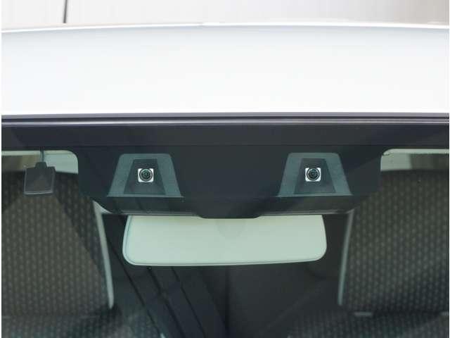 �y�Փ˔�Q�y���u���[�L�z��ԑ��s���ɑO���̏󋵂𔻒f������A�Ԑ��\�������m�����肵�܂�