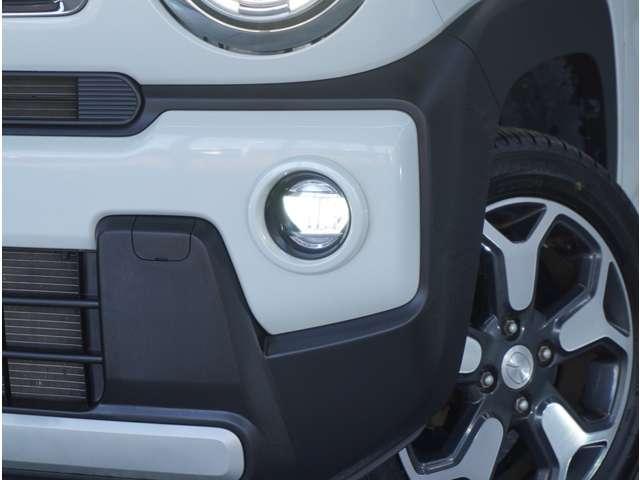 �y�t�H�O���C�g�z���V����Ԃ̑��s�����E�ǍD�ň��S���Ă���肢�������܂��B�t�H�O�����ɂ��t�����g�t�F�C�X�̕��͋C���������܂�K���b�ƕς��܂��B