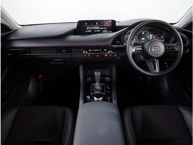 ＭＡＺＤＡ３セダン ２．０　２０Ｓ　ツーリング　黒革シート　３６０°ビュー・モニター　ＬＥＤヘッドランプ　ＥＴＣ　コーナーセンサー　全周囲モニター　禁煙車（6枚目）