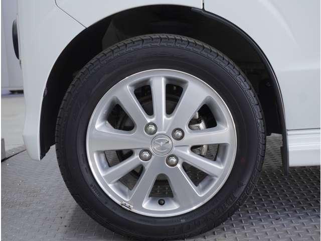 スクラムワゴン ６６０　ＰＺターボ　ハイルーフ　ナビ　バックカメラ　ＥＴＣ　障害物センサー　デュアルカメラブレーキＳ　地デジＴＶ　リアコーナーセンサー　Ｗエアバッグ　ＤＶＤ　ＥＳＣ　パワステ　メモリーナビ　盗難防止装置　パワーウインドウ　エアコン（10枚目）