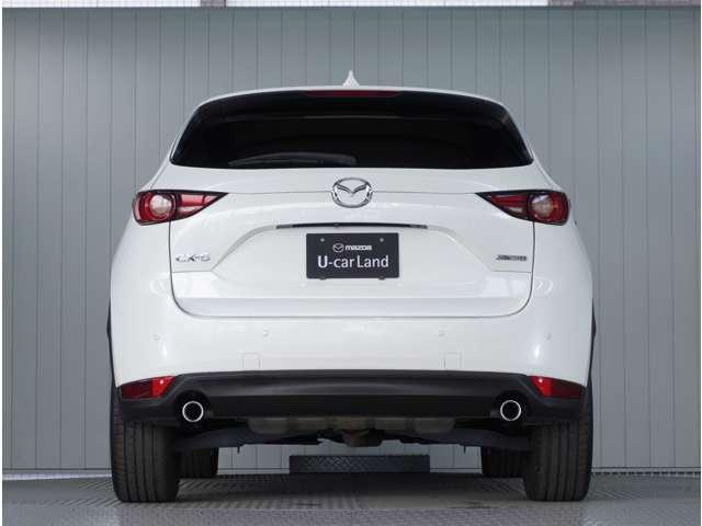 �{�����[�~�[�Ȃ��̃q�b�v���C���͗͋��������o���Ȃ�����A���Ȃ₩�����܂Ƃ����f�U�C���ƂȂ��Ă���A���N�o�߂��Ă������������܂���B