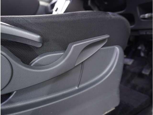 �y�^�]�ȃV�[�g���t�^�[�z�^�]�ȃV�[�g���t�^�[�ō��ʂ��グ�����ł��܂��B�^�]���Ă����ɂ����p���ɒ����ł��܂��B