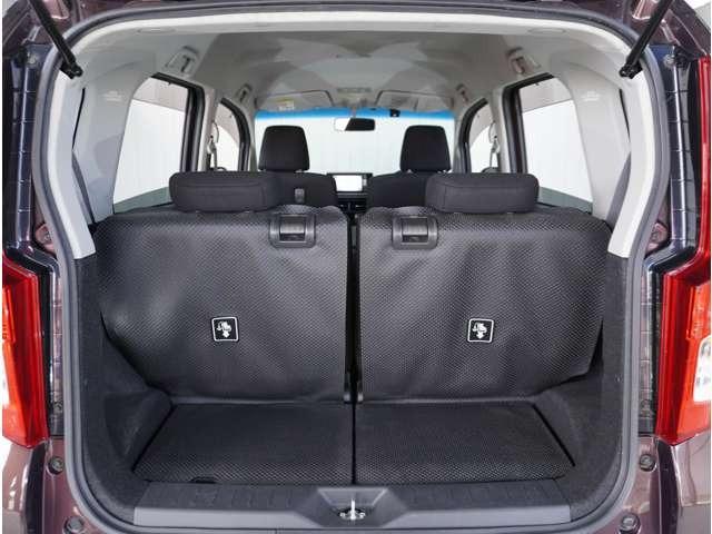 �y���Q�b�W�X�y�[�X�z�L���đ�R�̉ו���ςݍ��߂郉�Q�b�W�X�y�[�X�B���W���[��A�E�g�h�A�ɂ҂�����B